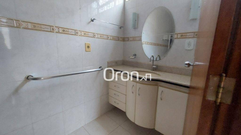 Imagem Casa com 6 Quartos à Venda, 315 m² em Setor Leste Universitário - Goiânia Imagem Casa com 6 Quartos à Venda, 315 m² em Setor Leste Universitário - Goiânia