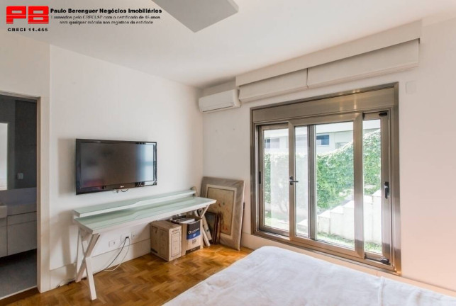 Imagem Casa com 3 Quartos à Venda, 388 m² em Morumbi - São Paulo Imagem Casa com 3 Quartos à Venda, 388 m² em Morumbi - São Paulo