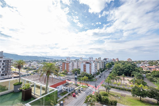 Imagem Imóvel com 2 Quartos à Venda, em Jurerê Internacional - Florianópolis Imagem Imóvel com 2 Quartos à Venda, em Jurerê Internacional - Florianópolis