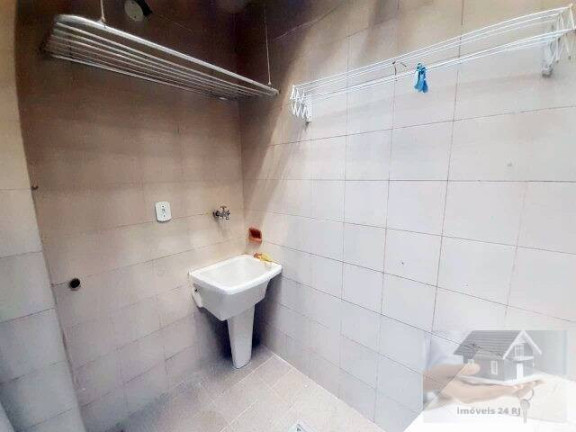 Imagem Casa com 2 Quartos à Venda, 50 m² em Copacabana - Rio De Janeiro Imagem Casa com 2 Quartos à Venda, 50 m² em Copacabana - Rio De Janeiro