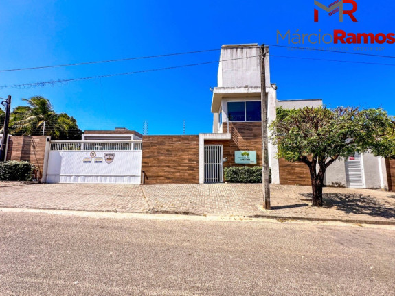 Imagem Casa com 3 Quartos à Venda, 100 m² em Centro - Eusébio Imagem Casa com 3 Quartos à Venda, 100 m² em Centro - Eusébio