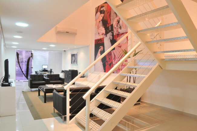 Imagem Imóvel com 1 Quarto à Venda, 600 m² em Quarta Parada - São Paulo Imagem Imóvel com 1 Quarto à Venda, 600 m² em Quarta Parada - São Paulo