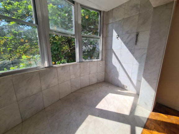 Imagem Apartamento com 3 Quartos à Venda,  em Copacabana - Rio De Janeiro