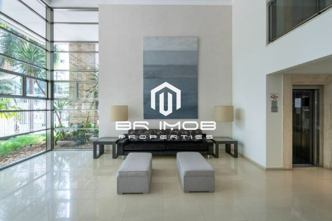 Imagem Imóvel com 3 Quartos à Venda, 250 m² em Vila Suzana - São Paulo Imagem Imóvel com 3 Quartos à Venda, 250 m² em Vila Suzana - São Paulo