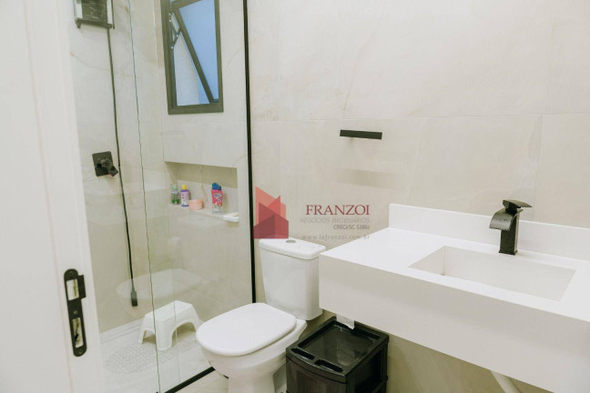 Imagem Casa com 3 Quartos à Venda, 309 m² em Dom Bosco - Itajaí Imagem Casa com 3 Quartos à Venda, 309 m² em Dom Bosco - Itajaí