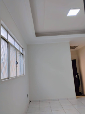 Imagem Casa com 3 Quartos à Venda, 140 m² em Jardim São Domingos - Catanduva