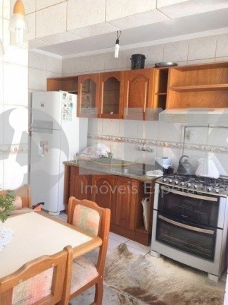 Imagem Imóvel com 2 Quartos à Venda, 131 m² em Menino Deus - Porto Alegre Imagem Imóvel com 2 Quartos à Venda, 131 m² em Menino Deus - Porto Alegre