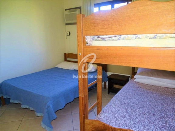 Imagem Sobrado com 2 Quartos para Temporada, em Bombas - Bombinhas Imagem Sobrado com 2 Quartos para Temporada, em Bombas - Bombinhas