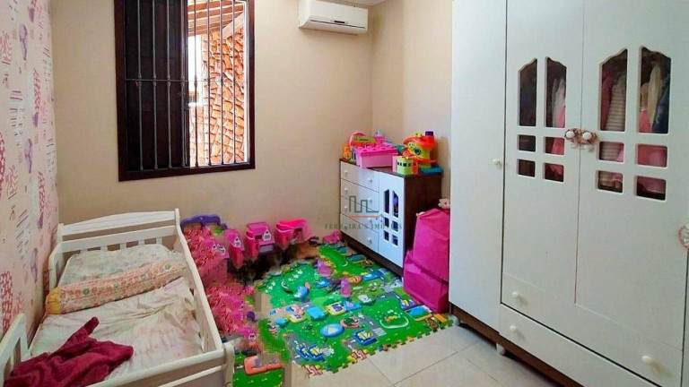 Imagem Casa com 3 Quartos à Venda, 120 m² em Piratininga - Niterói Imagem Casa com 3 Quartos à Venda, 120 m² em Piratininga - Niterói