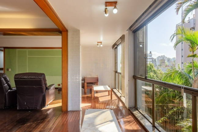 Imagem Apartamento com 4 Quartos à Venda, 246 m² em Mont Serrat - Porto Alegre Imagem Apartamento com 4 Quartos à Venda, 246 m² em Mont Serrat - Porto Alegre