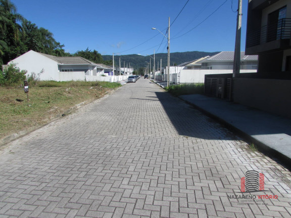 Terreno à Venda,  em Forquilhas - São José