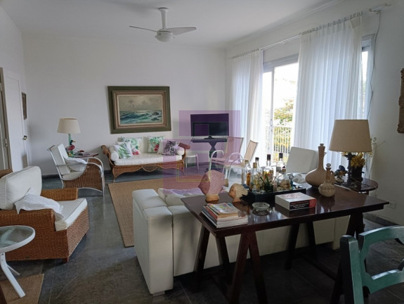 Imagem Apartamento com 5 Quartos à Venda, 210 m² em Pitangueiras - Guarujá Imagem Apartamento com 5 Quartos à Venda, 210 m² em Pitangueiras - Guarujá