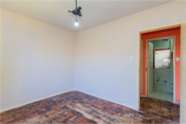 Imagem Casa com 3 Quartos à Venda, 108 m² em Santa Tereza - Porto Alegre Imagem Casa com 3 Quartos à Venda, 108 m² em Santa Tereza - Porto Alegre