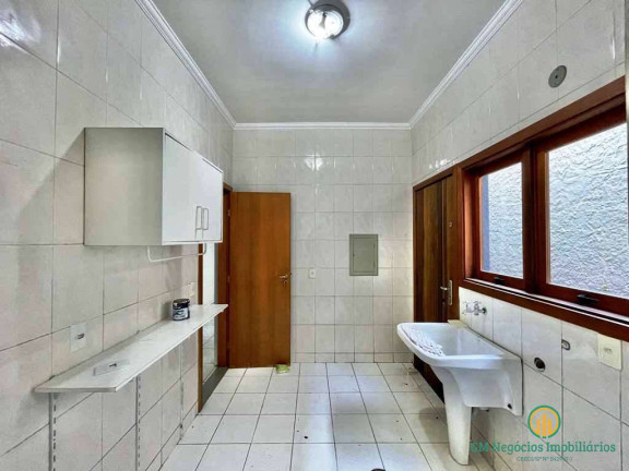 Imagem Casa com 5 Quartos à Venda, 311 m² em Pousada Dos Bandeirantes - Carapicuíba Imagem Casa com 5 Quartos à Venda, 311 m² em Pousada Dos Bandeirantes - Carapicuíba