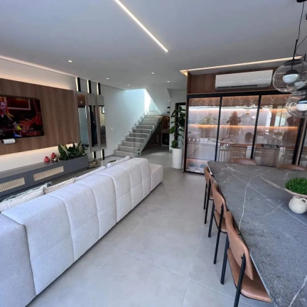 Imagem Imóvel com
3 Quartos à Venda, 180 m² em
Faiçallville -
Goiania Imagem Imóvel com
3 Quartos à Venda, 180 m² em
Faiçallville -
Goiania