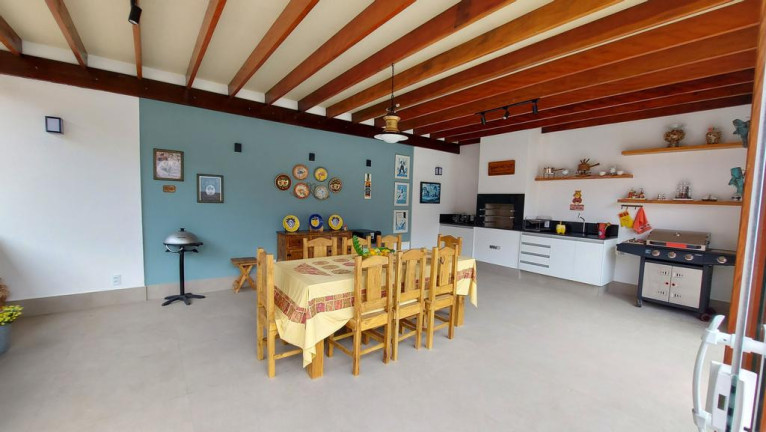 Imagem Casa com 3 Quartos à Venda, 486 m² em Bairro Das Palmeiras - Campinas Imagem Casa com 3 Quartos à Venda, 486 m² em Bairro Das Palmeiras - Campinas