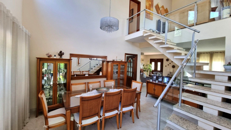 Imagem Casa com 4 Quartos à Venda, 380 m² em Parque Das Artes - Embu Das Artes Imagem Casa com 4 Quartos à Venda, 380 m² em Parque Das Artes - Embu Das Artes