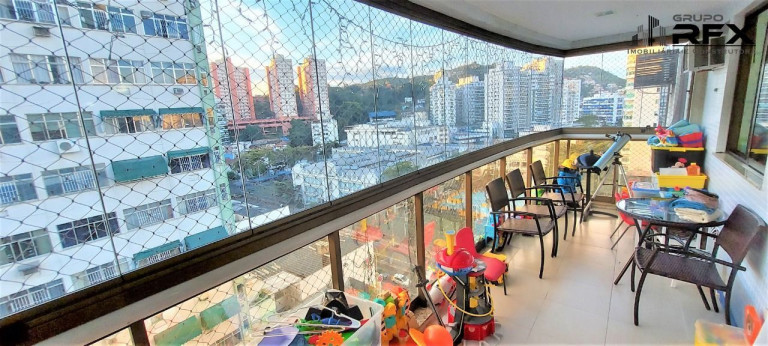 Imagem Apartamento com 4 Quartos à Venda, 160 m² em Icaraí - Niterói