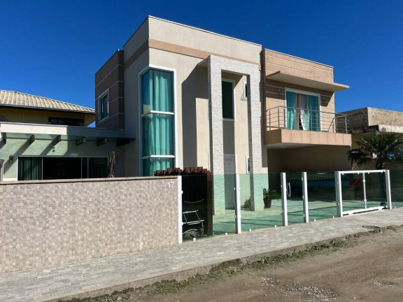 Imagem Casa com 3 Quartos à Venda, 180 m² em Centro - Balneário Barra Do Sul Imagem Casa com 3 Quartos à Venda, 180 m² em Centro - Balneário Barra Do Sul
