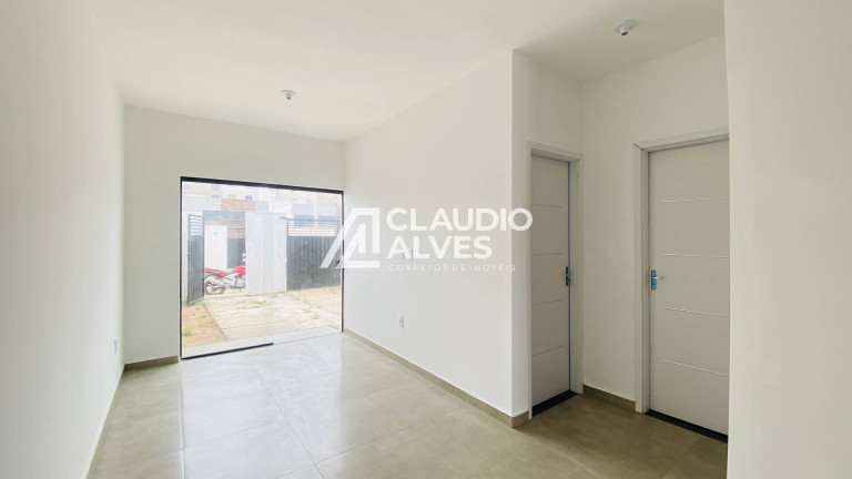 Imagem Casa com 2 Quartos à Venda, 52 m² em Mangabeira - Feira De Santana Imagem Casa com 2 Quartos à Venda, 52 m² em Mangabeira - Feira De Santana