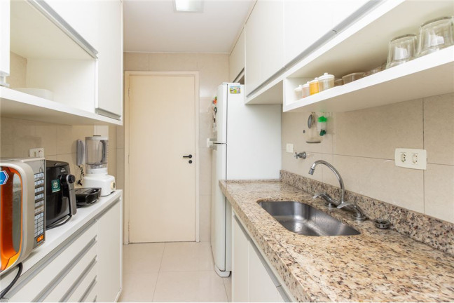 Imagem Imóvel com 3 Quartos à Venda, em Vila Andrade - São Paulo Imagem Imóvel com 3 Quartos à Venda, em Vila Andrade - São Paulo