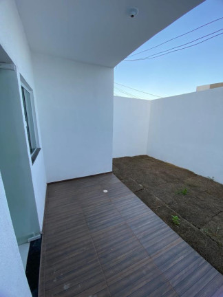 Imagem Casa com 2 Quartos à Venda, 90 m² em Arembepe - Camaçari Imagem Casa com 2 Quartos à Venda, 90 m² em Arembepe - Camaçari