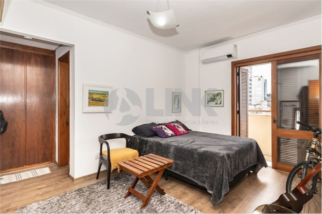 Imagem Apartamento com 1 Quarto à Venda, 57 m² em Independência - Porto Alegre Imagem Apartamento com 1 Quarto à Venda, 57 m² em Independência - Porto Alegre