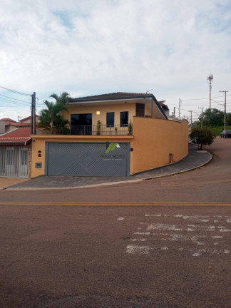 Imagem Casa com 3 Quartos à Venda, 202 m²