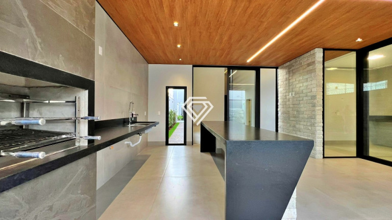 Imagem Casa com 3 Quartos à Venda, 207 m² em Plano Diretor Sul - Palmas Imagem Casa com 3 Quartos à Venda, 207 m² em Plano Diretor Sul - Palmas