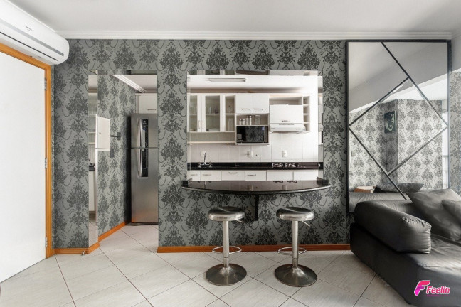 Imagem Cobertura com 2 Quartos à Venda, 76 m² em Jurerê Internacional - Florianópolis Imagem Cobertura com 2 Quartos à Venda, 76 m² em Jurerê Internacional - Florianópolis