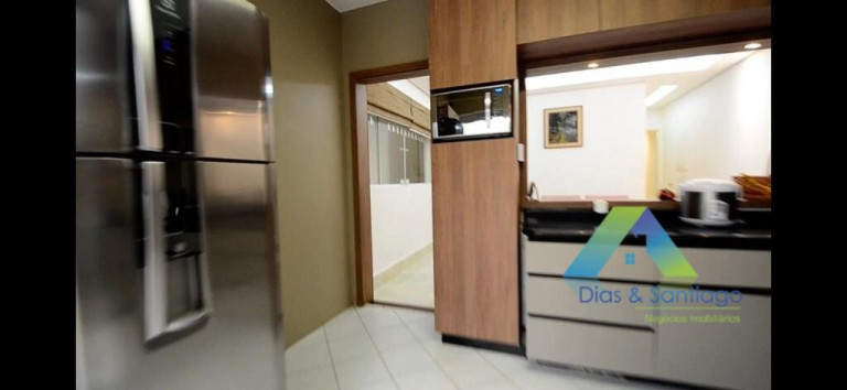 Imagem Casa com 4 Quartos à Venda, 220 m² em Planalto Paulista - São Paulo Imagem Casa com 4 Quartos à Venda, 220 m² em Planalto Paulista - São Paulo
