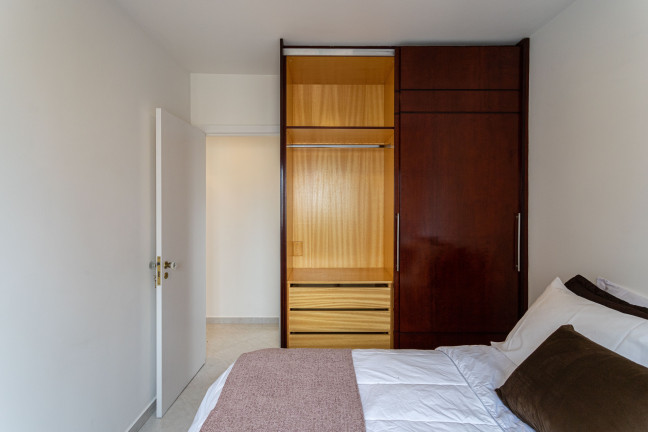 Imagem Apartamento com 2 Quartos à Venda, 52 m² em Vila Olímpia - São Paulo Imagem Apartamento com 2 Quartos à Venda, 52 m² em Vila Olímpia - São Paulo