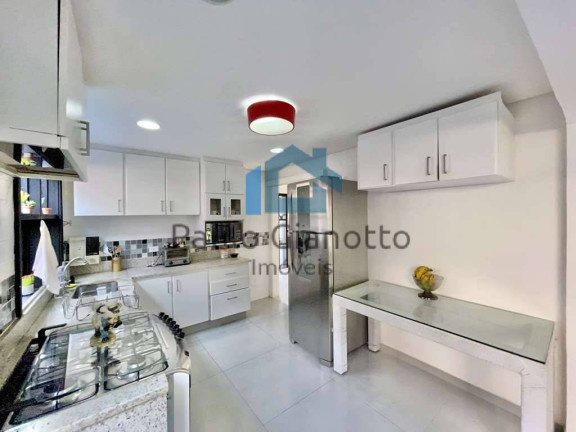 Imagem Casa de Condomínio com 4 Quartos à Venda, 250 m² em Granja Viana - Cotia