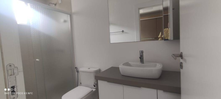 Imagem Apartamento com 3 Quartos para Alugar, 136 m² em Centro - Balneário Camboriú