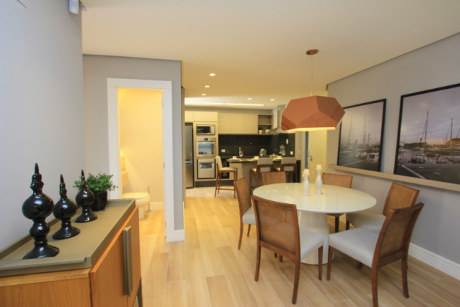 Imagem Apartamento com 3 Quartos à Venda, 135 m² em Centro - Gramado