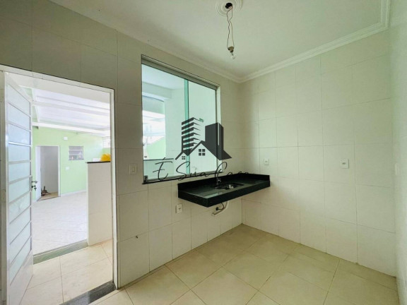 Imagem Casa com 3 Quartos à Venda, 180 m² em Xangri-lá - Contagem