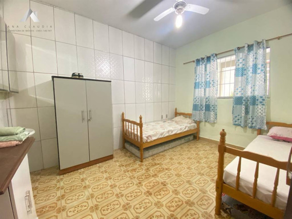 Imagem Sobrado com 6 Quartos à Venda, 194 m² em Centro - Mongagua Imagem Sobrado com 6 Quartos à Venda, 194 m² em Centro - Mongagua