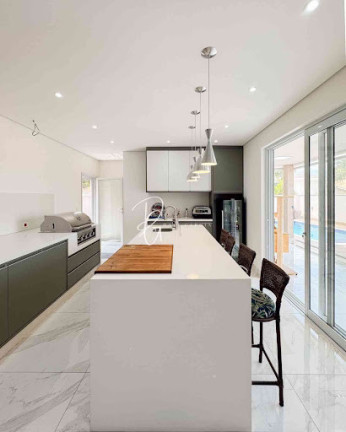 Imagem Casa com 4 Quartos à Venda, 450 m² em Alphaville - Santana De Parnaíba Imagem Casa com 4 Quartos à Venda, 450 m² em Alphaville - Santana De Parnaíba