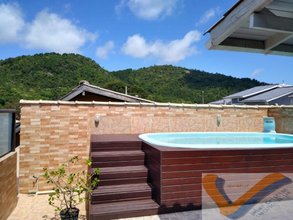 Imagem Casa com 3 Quartos à Venda, 157 m² em São João Do Rio Vermelho - Florianópolis