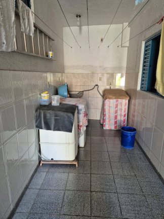 Imagem Casa com 6 Quartos à Venda, 122 m² em Canhema - Diadema
