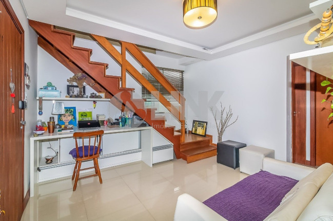 Imagem Imóvel com 2 Quartos à Venda, 84 m² em Auxiliadora - Porto Alegre Imagem Imóvel com 2 Quartos à Venda, 84 m² em Auxiliadora - Porto Alegre