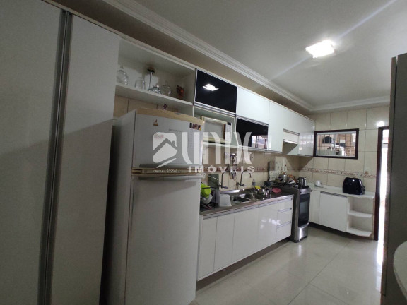 Imagem Casa com 5 Quartos à Venda, 193 m² em Alphaville - Campos Dos Goytacazes Imagem Casa com 5 Quartos à Venda, 193 m² em Alphaville - Campos Dos Goytacazes