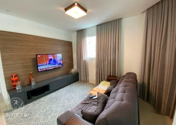 Imagem Apartamento com 3 Quartos à Venda, 121 m² em Centro - Balneário Camboriú