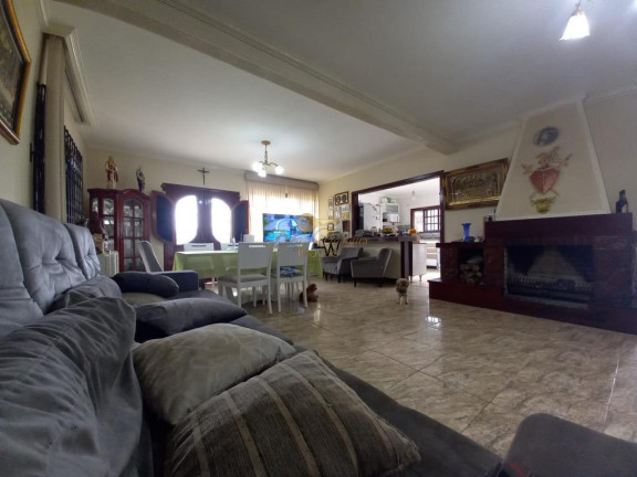 Imagem Casa com 4 Quartos à Venda, 800 m² em Fazendinha - Teresópolis Imagem Casa com 4 Quartos à Venda, 800 m² em Fazendinha - Teresópolis