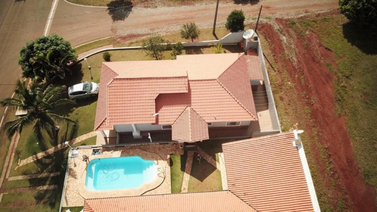 Imagem Casa com 4 Quartos à Venda, 324 m² em Ninho Verde Ii - Pardinho Imagem Casa com 4 Quartos à Venda, 324 m² em Ninho Verde Ii - Pardinho