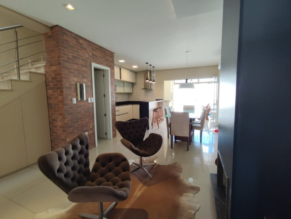 Imagem Casa com 3 Quartos à Venda, 166 m² em Estância Velha - Canoas Imagem Casa com 3 Quartos à Venda, 166 m² em Estância Velha - Canoas