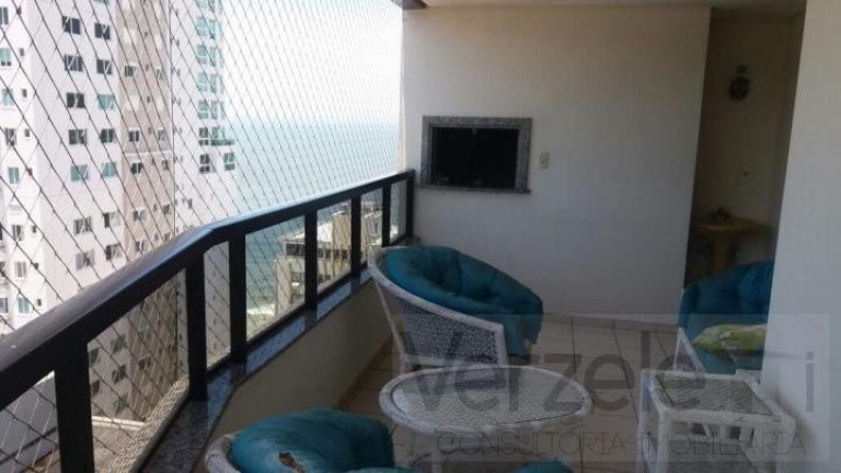 Imagem Apartamento com 3 Quartos para Temporada, 130 m² em Centro - Balneário Camboriú Imagem Apartamento com 3 Quartos para Temporada, 130 m² em Centro - Balneário Camboriú