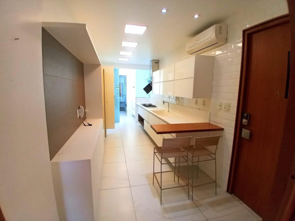 Imagem Apartamento com 3 Quartos à Venda, 283 m² em Ipanema - Rio De Janeiro Imagem Apartamento com 3 Quartos à Venda, 283 m² em Ipanema - Rio De Janeiro