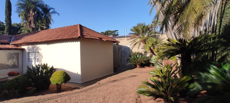 Imagem Casa com 3 Quartos à Venda, 277 m² em Centro - Birigui Imagem Casa com 3 Quartos à Venda, 277 m² em Centro - Birigui