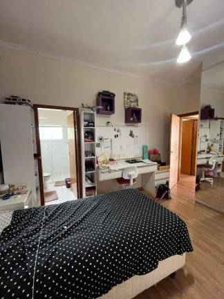Imagem Casa com 3 Quartos à Venda, 430 m² em Villa Branca - Jacareí